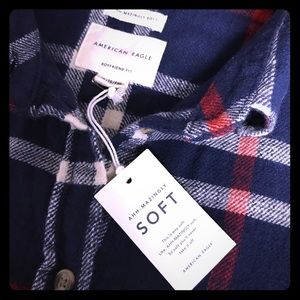 American Eagle super soft flannel. Boyfriend Fit.